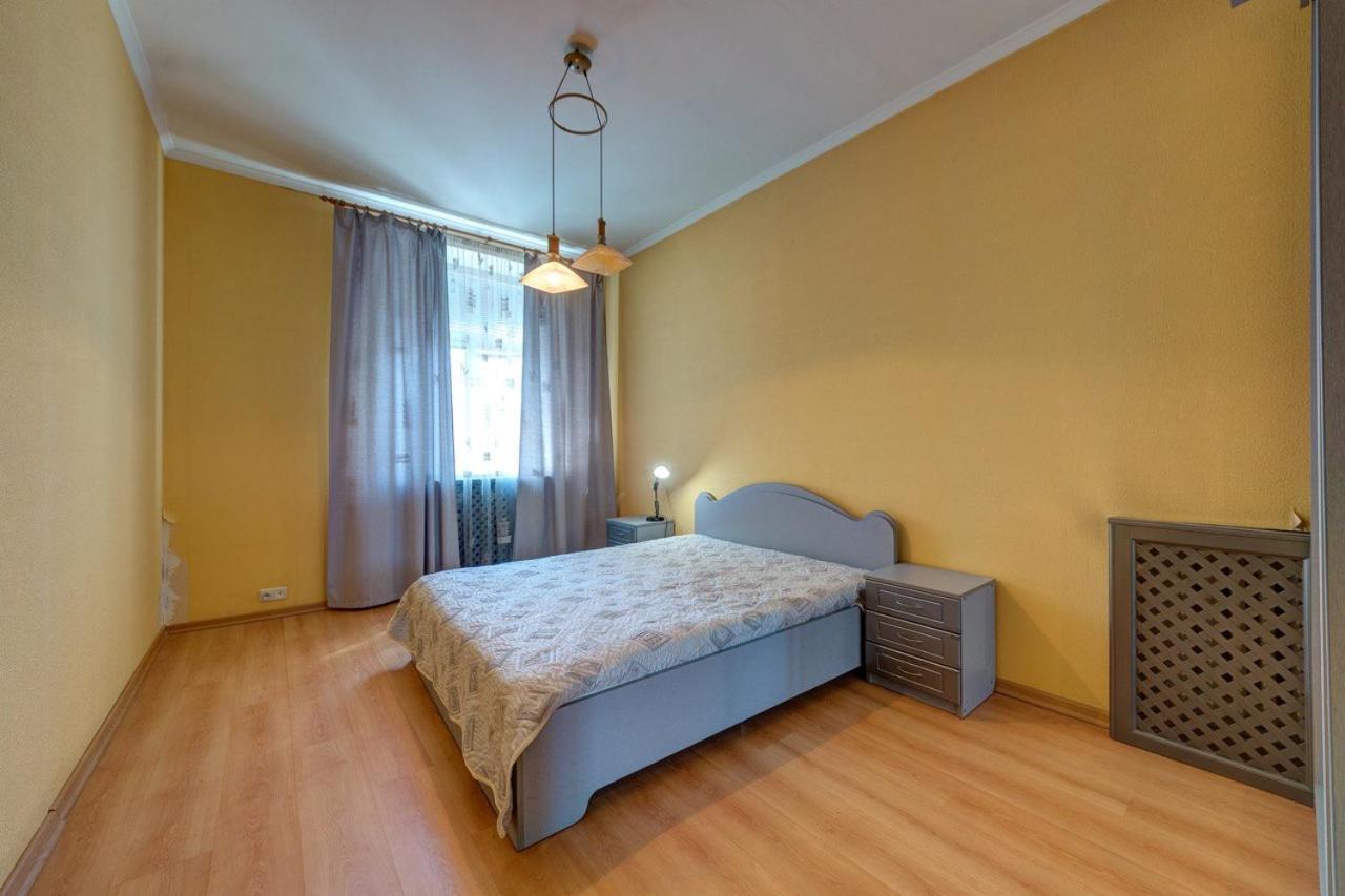 Apartments With Three Rooms On Shevchenko Blvd Київ Екстер'єр фото